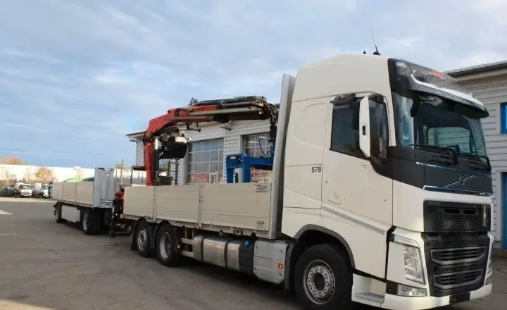 Volvo FH500 6x2 | Platforma z HDS Fassi F215A7 - Sterowanie radiowe | Euro 6 | Automatyczna skrzynia | 390 000 km - Planbil, Kranbil: bilde 1 Volvo FH500 6x2 | Platforma z HDS Fassi F215A7 - Sterowanie radiowe | Euro 6 | Automatyczna skrzynia | 390 000 km - Planbil, Kranbil: bilde 1
