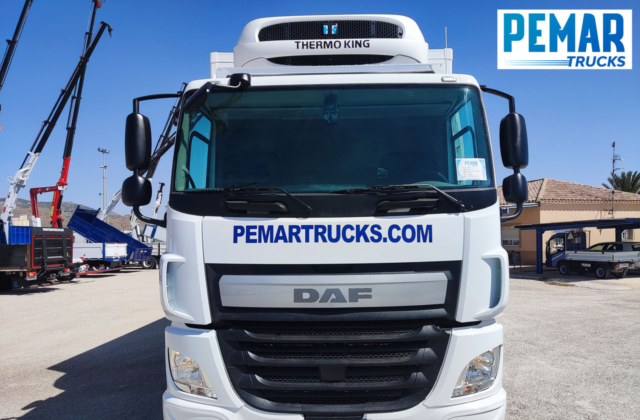 DAF CF 330 FRIGORIFICO 18T - Lastebil med kjøl: bilde 2 DAF CF 330 FRIGORIFICO 18T - Lastebil med kjøl: bilde 2