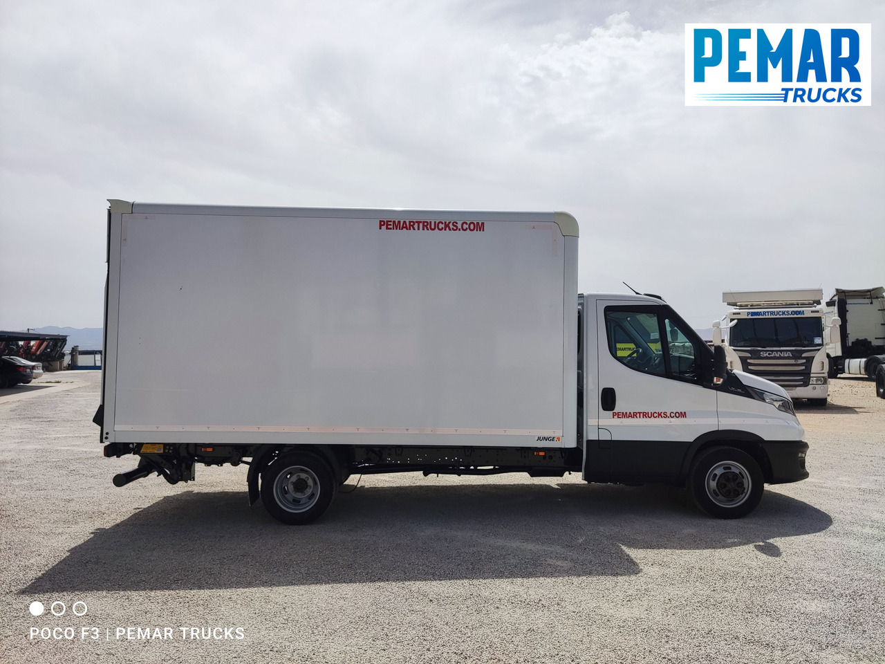 IVECO DAILY 35C16 CAJA CERRADA DOBLE RUEDA - Varebil med skap: bilde 4 IVECO DAILY 35C16 CAJA CERRADA DOBLE RUEDA - Varebil med skap: bilde 4