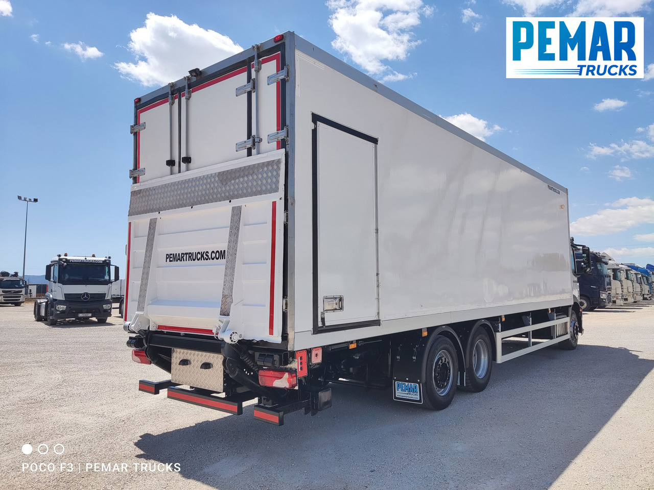 MERCEDES-BENZ ANTOS 2535 6X2 FRIGORIFICO - Lastebil med kjøl: bilde 3 MERCEDES-BENZ ANTOS 2535 6X2 FRIGORIFICO - Lastebil med kjøl: bilde 3