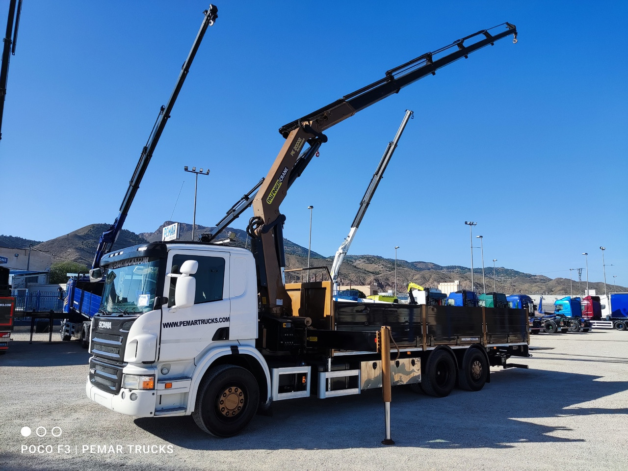 Container-transport/ Vekselflak lastebil, Kranbil SCANIA P 420 6X2 GRUA PALFINGER PK 20002-5 CAJA FIJA ABIERTA.: bilde 6