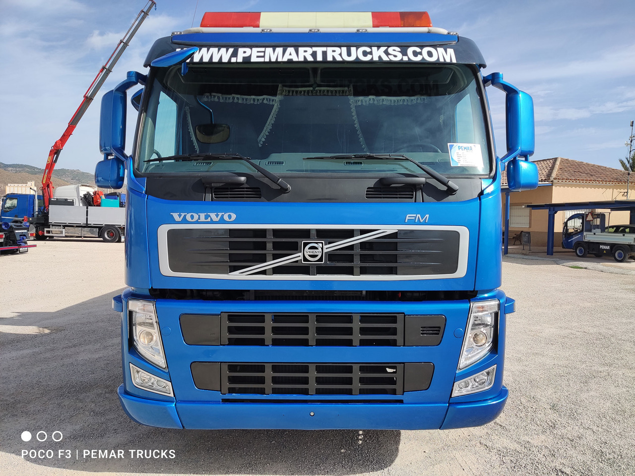 VOLVO FM 400 6X2 GRUA PALFINGER PK 23002 BASCULANTE - Tippbil, Kranbil: bilde 3 VOLVO FM 400 6X2 GRUA PALFINGER PK 23002 BASCULANTE - Tippbil, Kranbil: bilde 3