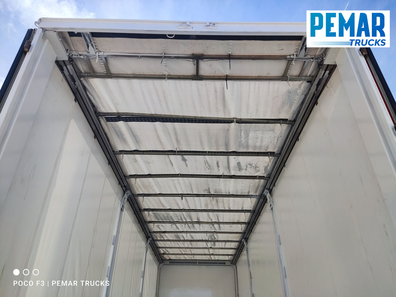 Kapellbil VOLVO FM 410 TAUTLINER: bilde 13 Kapellbil VOLVO FM 410 TAUTLINER: bilde 13