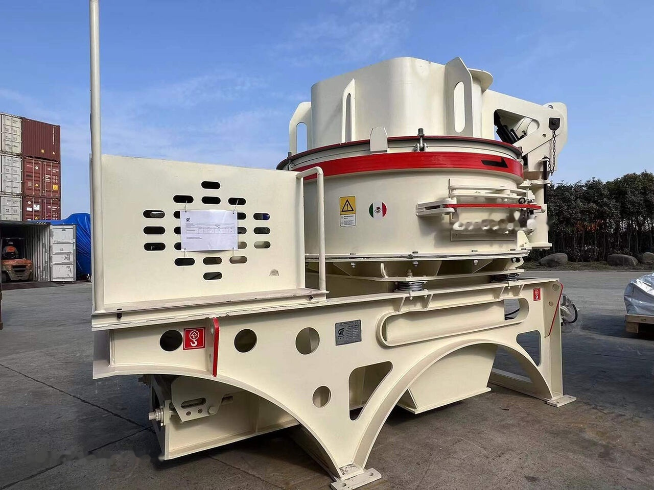 Kinglink KL-7 Vertical Shaft Impactor (VSI) for 5mm Sand Making | 30tph - Knuseverk: bilde 4 Kinglink KL-7 Vertical Shaft Impactor (VSI) for 5mm Sand Making | 30tph - Knuseverk: bilde 4