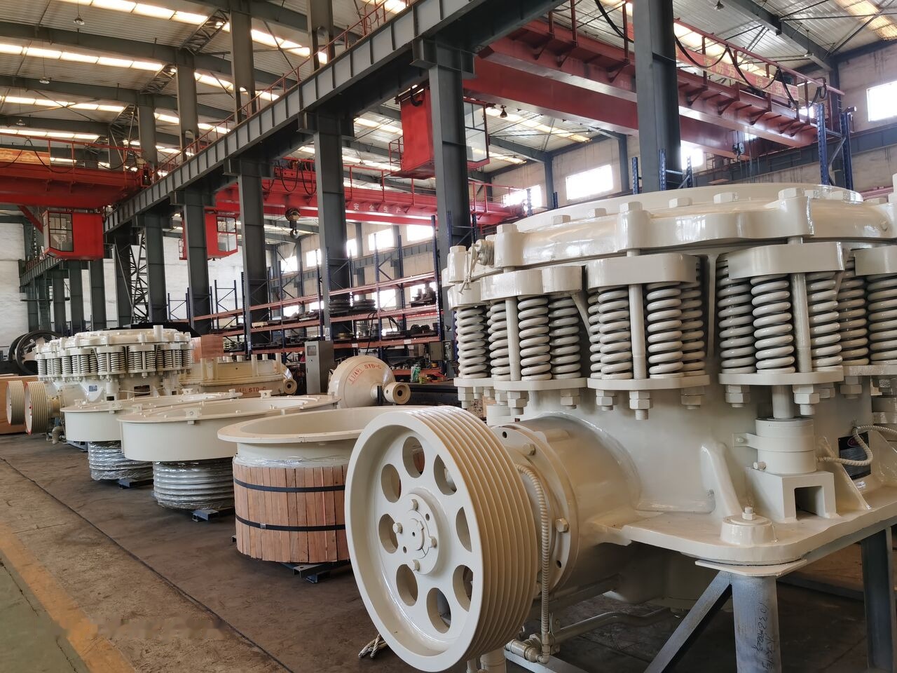Nordberg Symons 4.25 Feet SHHD Short Head Cone Crusher - Konknuser: bilde 1 Nordberg Symons 4.25 Feet SHHD Short Head Cone Crusher - Konknuser: bilde 1