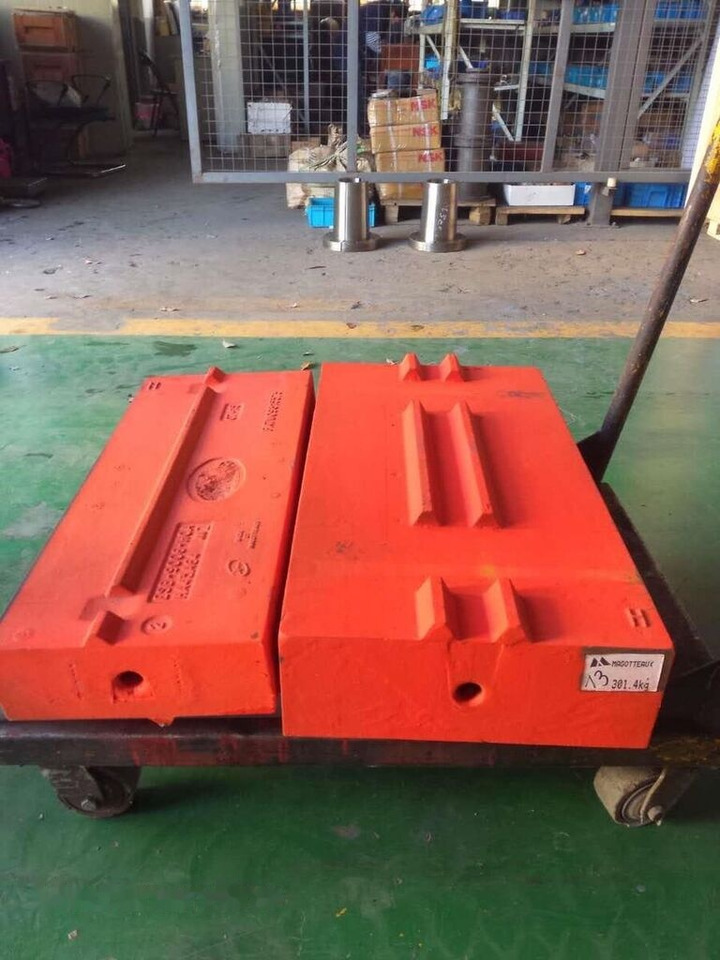 BLOW BAR for Impact crusher - Reservedeler for Kjeftknuser: bilde 4 BLOW BAR for Impact crusher - Reservedeler for Kjeftknuser: bilde 4