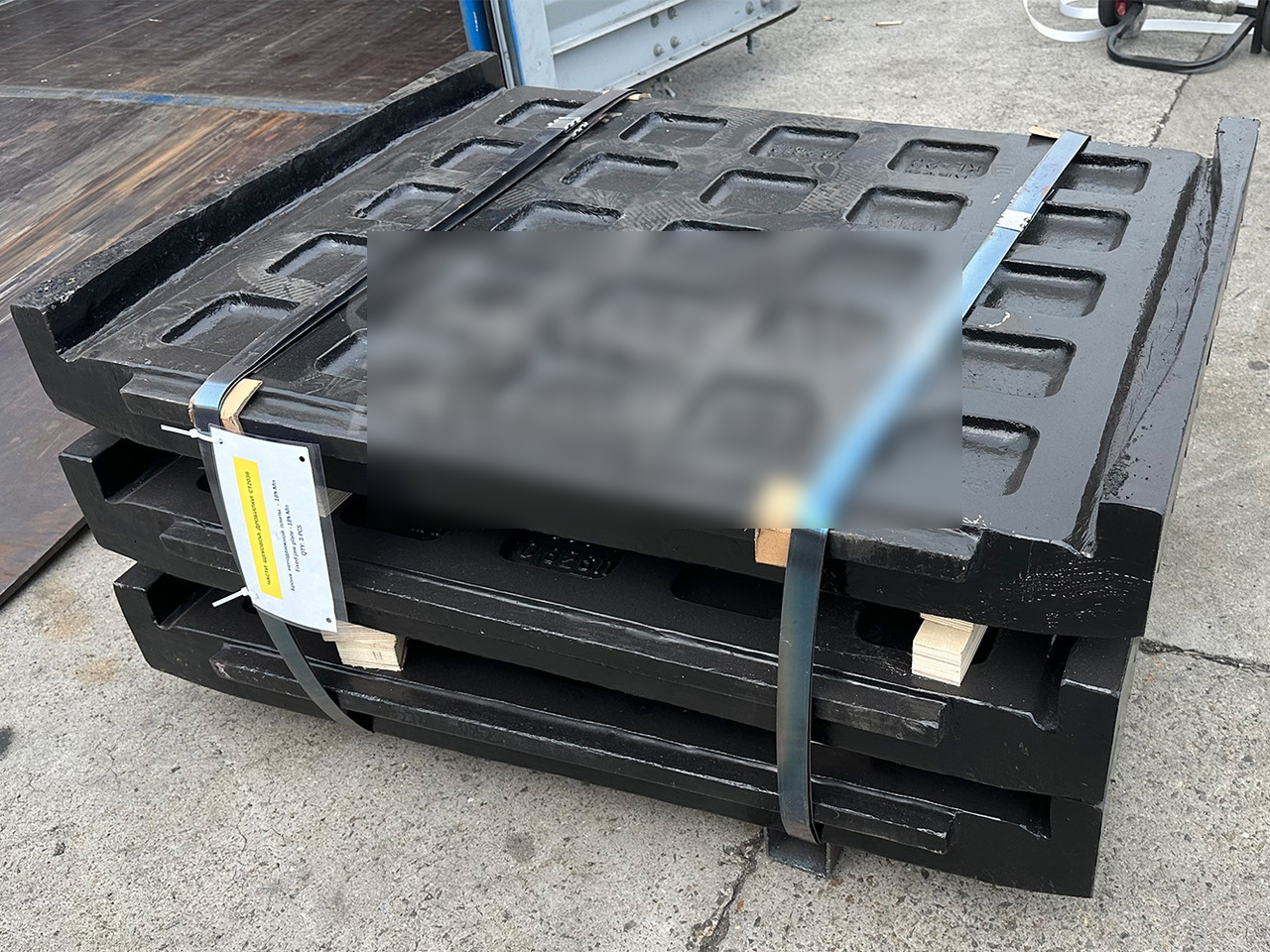 KINGLINK High Manganese Steel Fixed Jaw Plates 17003346 for CT2036 Jaw Crusher - Reservedeler for Bygg og anlegg: bilde 2 KINGLINK High Manganese Steel Fixed Jaw Plates 17003346 for CT2036 Jaw Crusher - Reservedeler for Bygg og anlegg: bilde 2