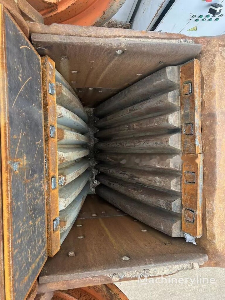 Sandvik CJ412 Rock Jaw Crusher - Kjeftknuser: bilde 2 Sandvik CJ412 Rock Jaw Crusher - Kjeftknuser: bilde 2