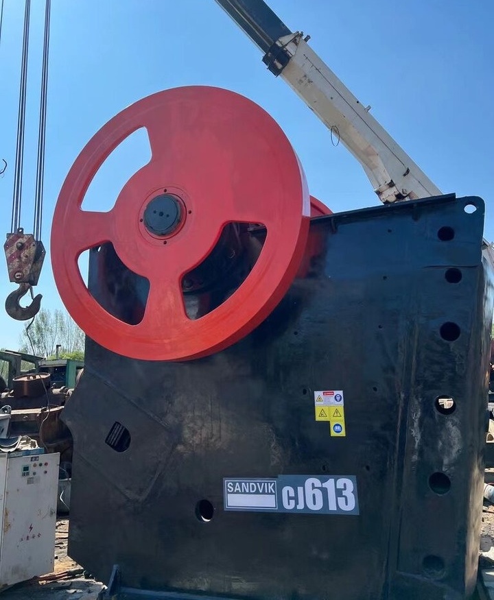 Sandvik USED CJ613 JAW CRUSHER - Kjeftknuser: bilde 2 Sandvik USED CJ613 JAW CRUSHER - Kjeftknuser: bilde 2