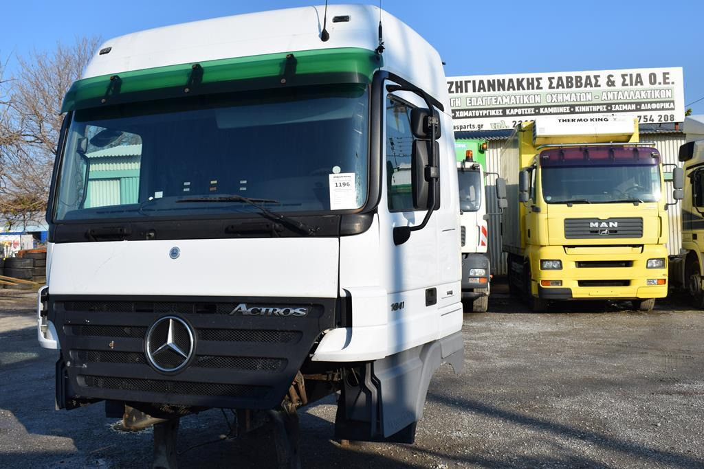 MERCEDES-BENZ ACTROS MP 2 MEGA SPACE - Førerhus for Lastebil: bilde 1 MERCEDES-BENZ ACTROS MP 2 MEGA SPACE - Førerhus for Lastebil: bilde 1