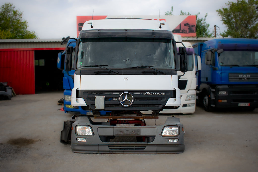MERCEDES-BENZ ACTROS MP2 LARGE (MEGA) - Førerhus for Lastebil: bilde 2 MERCEDES-BENZ ACTROS MP2 LARGE (MEGA) - Førerhus for Lastebil: bilde 2