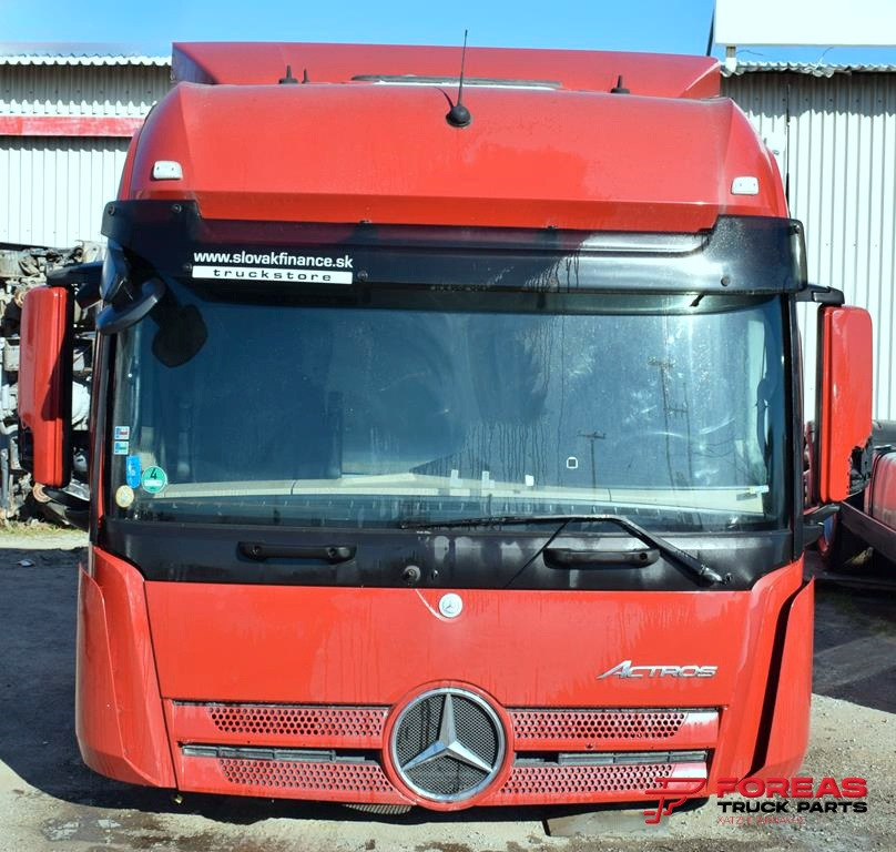 MERCEDES-BENZ ACTROS MP4 GIGA SPACE - Førerhus for Lastebil: bilde 2 MERCEDES-BENZ ACTROS MP4 GIGA SPACE - Førerhus for Lastebil: bilde 2