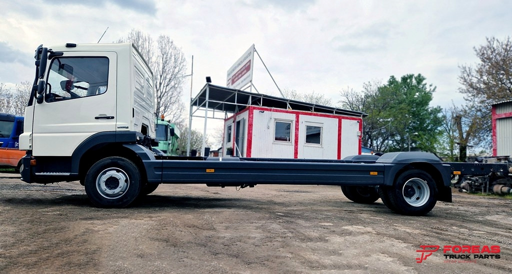 MERCEDES-BENZ ATEGO 1022 - EURO5 - Chassis lastebil: bilde 5 MERCEDES-BENZ ATEGO 1022 - EURO5 - Chassis lastebil: bilde 5