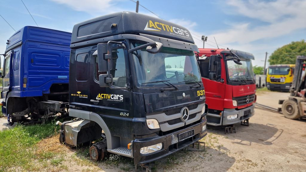 MERCEDES-BENZ ATEGO 3 DOUBLE CAB - Førerhus for Lastebil: bilde 2 MERCEDES-BENZ ATEGO 3 DOUBLE CAB - Førerhus for Lastebil: bilde 2