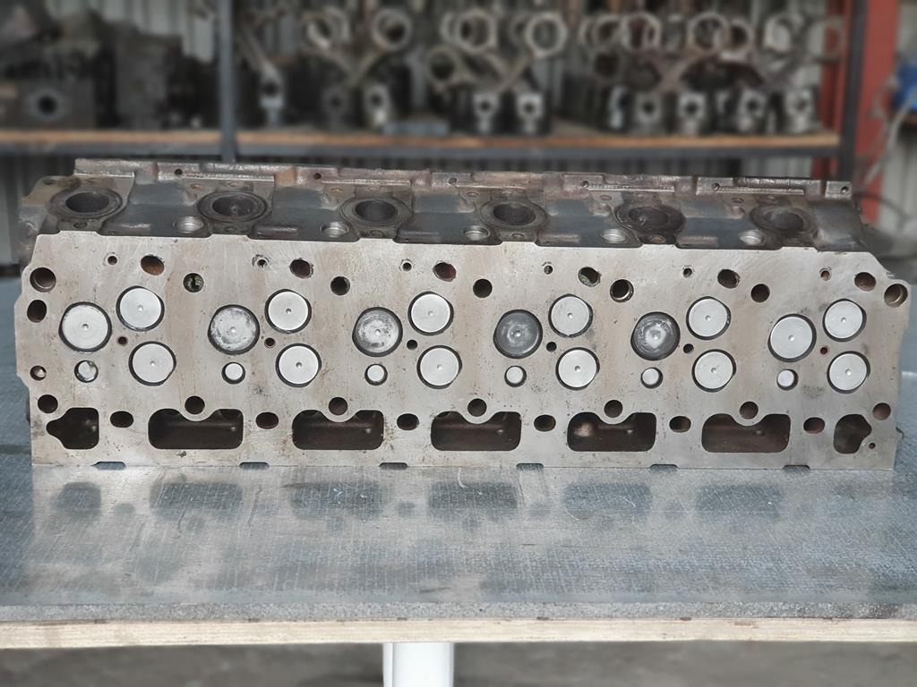 MERCEDES-BENZ ATEGO OM 906 - 6 CYLINDER - Topplokk for Lastebil: bilde 1 MERCEDES-BENZ ATEGO OM 906 - 6 CYLINDER - Topplokk for Lastebil: bilde 1