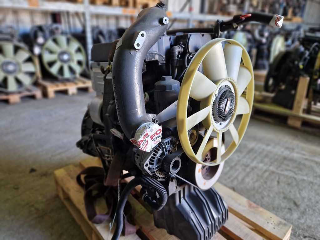 MERCEDES-BENZ VARIO EURO 3 - Motor for Lastebil: bilde 1 MERCEDES-BENZ VARIO EURO 3 - Motor for Lastebil: bilde 1