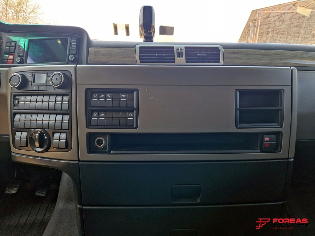 Trekkvogn MAN TGX 26.500 6X2 EURO 6C – FOR SPARE PARTS: bilde 25