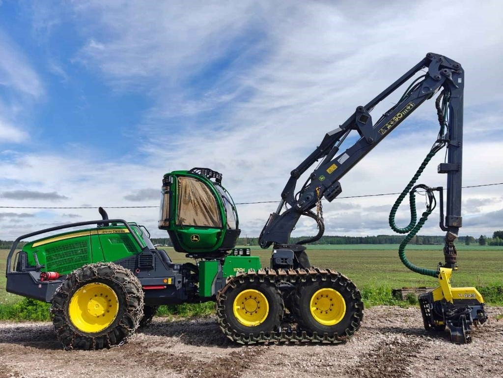 John Deere 1170 G - Hogstmaskin: bilde 2 John Deere 1170 G - Hogstmaskin: bilde 2