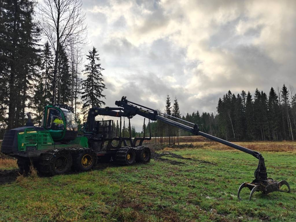Lassbærer John Deere 1210 G: bilde 11