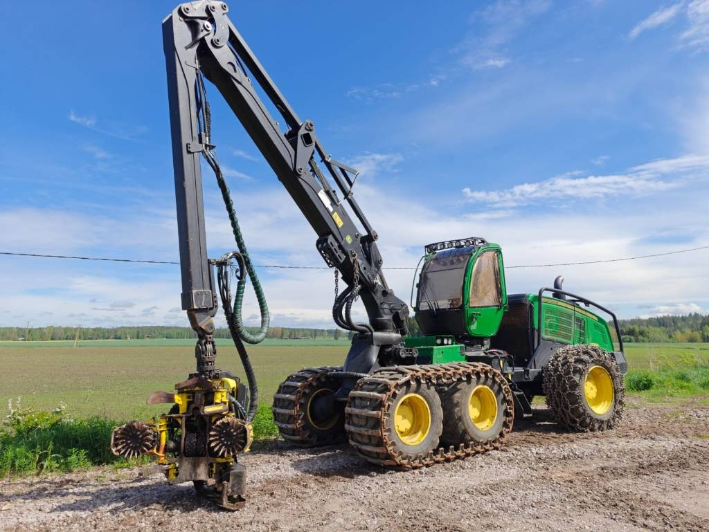 John Deere 1270 G - Hogstmaskin: bilde 1 John Deere 1270 G - Hogstmaskin: bilde 1