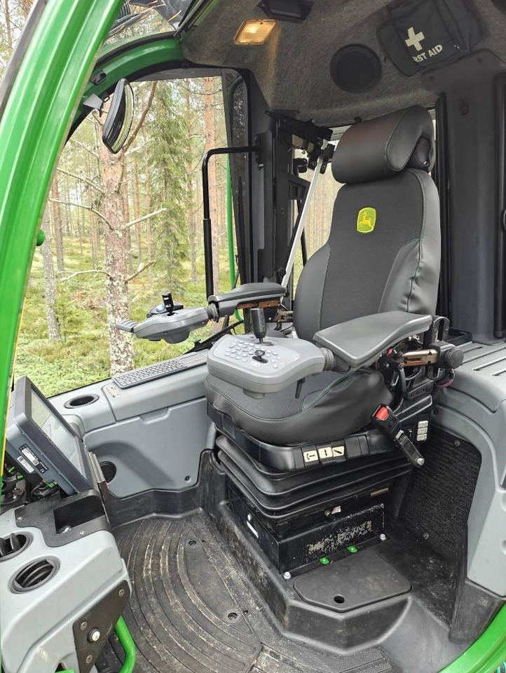 Hogstmaskin John Deere 1270 G: bilde 20 Hogstmaskin John Deere 1270 G: bilde 20