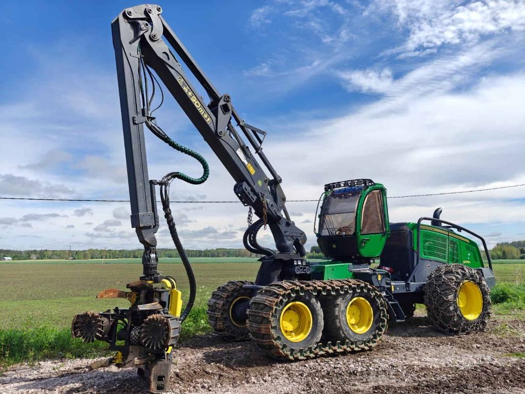 John Deere 1270 G - Hogstmaskin: bilde 1 John Deere 1270 G - Hogstmaskin: bilde 1