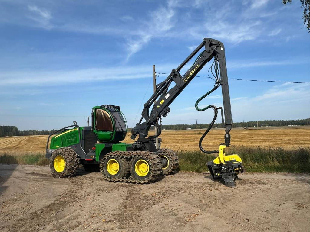 John Deere 1270 G - Hogstmaskin: bilde 1 John Deere 1270 G - Hogstmaskin: bilde 1