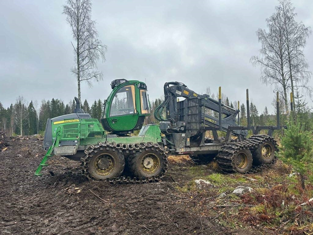 John Deere 1510 G - Lassbærer: bilde 2 John Deere 1510 G - Lassbærer: bilde 2