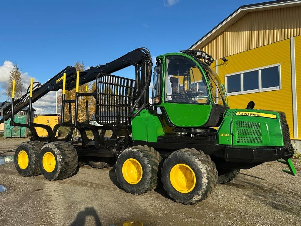 John Deere 810 E - Lassbærer: bilde 5 John Deere 810 E - Lassbærer: bilde 5