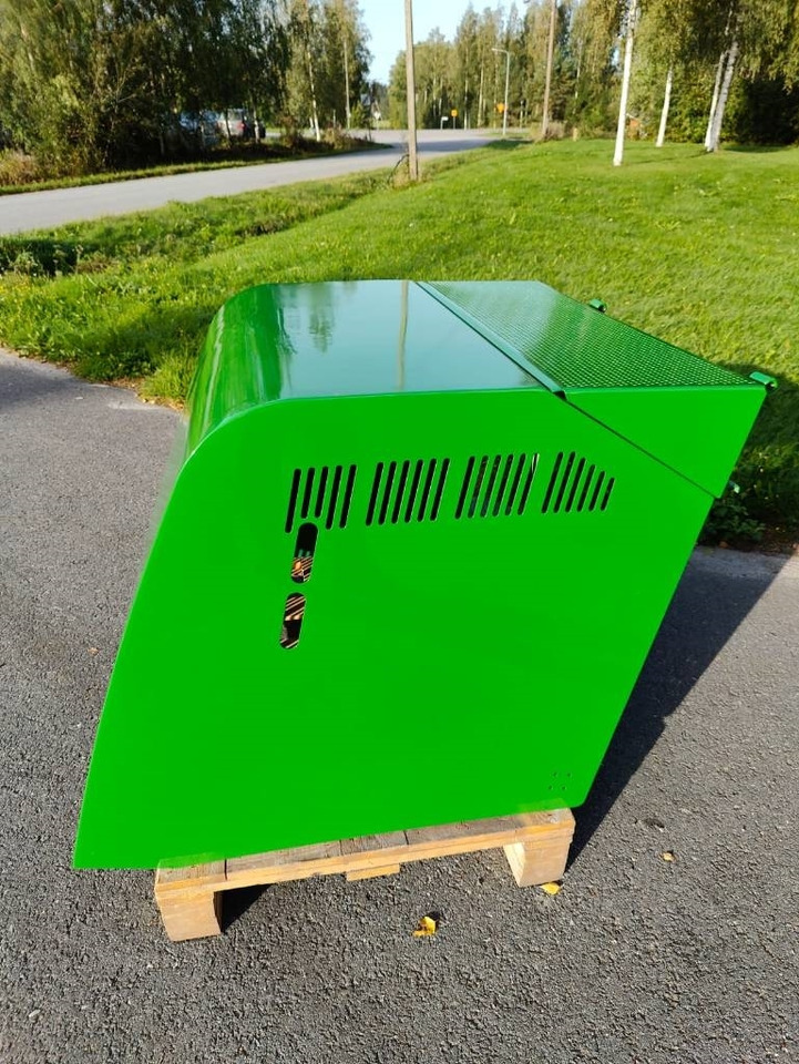 John Deere Hoods For D-serie machines - Panser for Landbruksteknikk: bilde 4 John Deere Hoods For D-serie machines - Panser for Landbruksteknikk: bilde 4