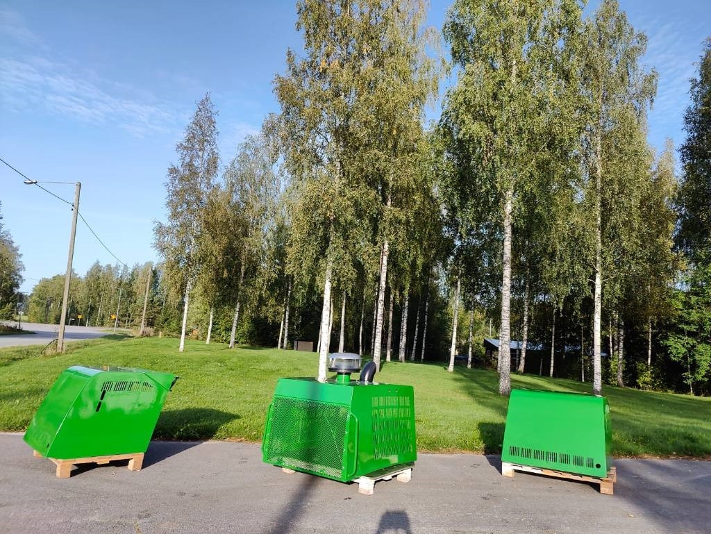 John Deere Hoods For D-serie machines - Panser for Landbruksteknikk: bilde 1 John Deere Hoods For D-serie machines - Panser for Landbruksteknikk: bilde 1