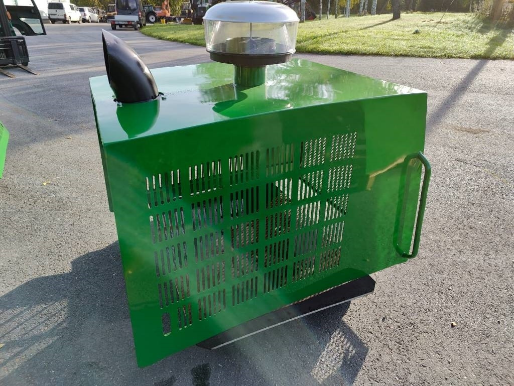 John Deere Hoods For D-serie machines - Panser for Landbruksteknikk: bilde 5 John Deere Hoods For D-serie machines - Panser for Landbruksteknikk: bilde 5