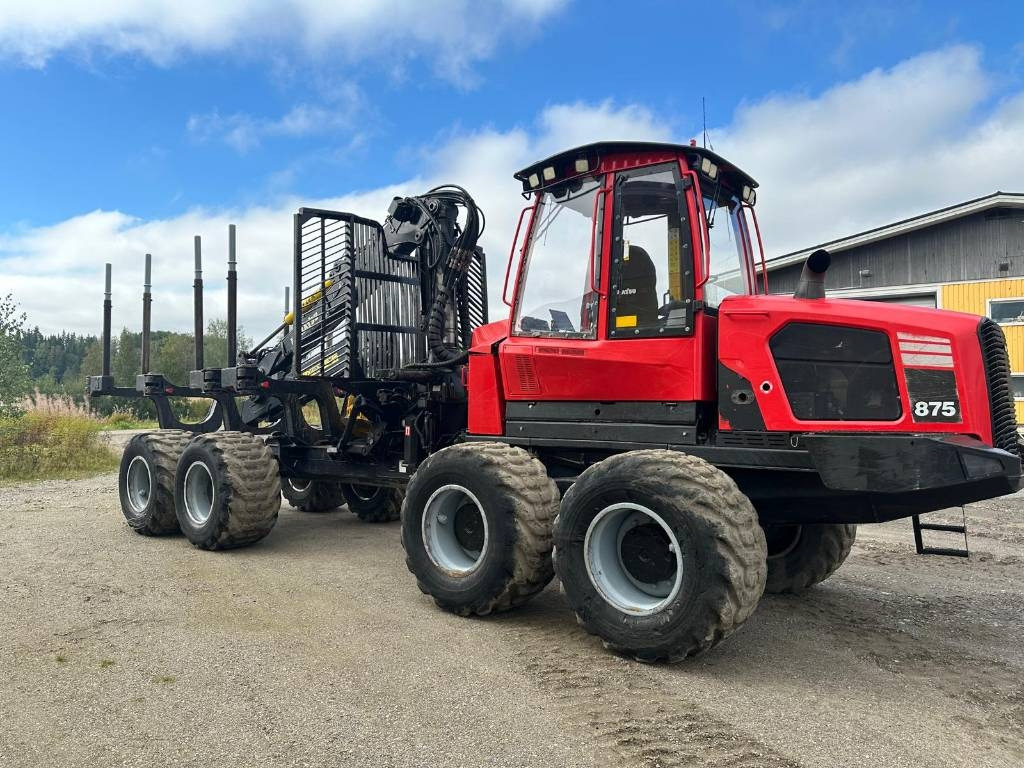 Komatsu 875 - Lassbærer: bilde 1 Komatsu 875 - Lassbærer: bilde 1