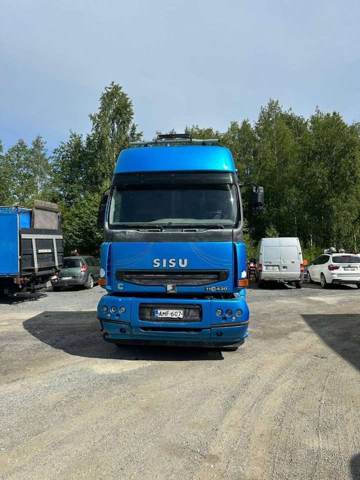 Leie Sisu E11  Sisu E11: bilde 10