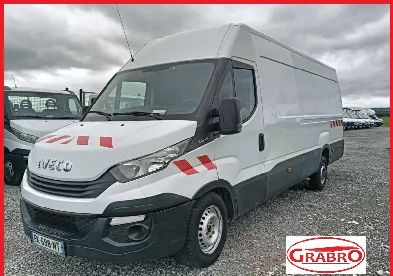 Iveco 35S14,35S13,35C13,35C12, - Kassebil: bilde 1 Iveco 35S14,35S13,35C13,35C12, - Kassebil: bilde 1