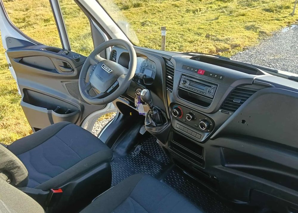 Iveco DAILY 35C13, 35C13, 35C15 - Varebil med tipp: bilde 3 Iveco DAILY 35C13, 35C13, 35C15 - Varebil med tipp: bilde 3