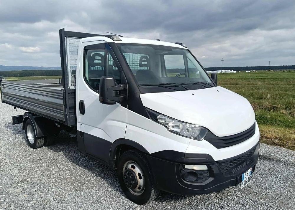 Iveco DAILY 35C14, 35C13, 35C12, 35C15 - Varebil med tipp: bilde 2 Iveco DAILY 35C14, 35C13, 35C12, 35C15 - Varebil med tipp: bilde 2