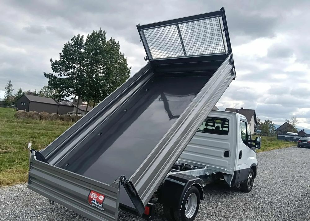 Iveco DAILY 35C14, 35C13, 35C12, 35C15 - Varebil med tipp: bilde 5 Iveco DAILY 35C14, 35C13, 35C12, 35C15 - Varebil med tipp: bilde 5