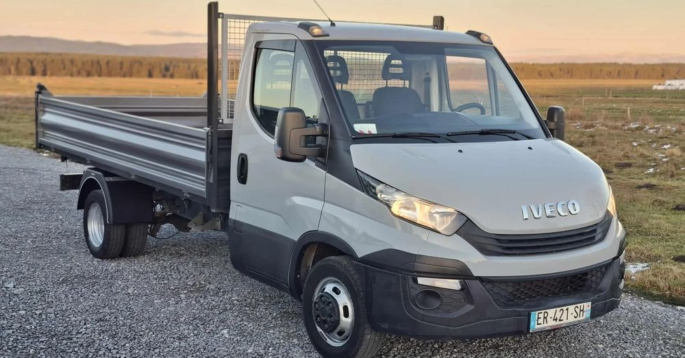 Iveco DAILY 35C14, 35C13, 35C15 - Varebil med tipp: bilde 4 Iveco DAILY 35C14, 35C13, 35C15 - Varebil med tipp: bilde 4