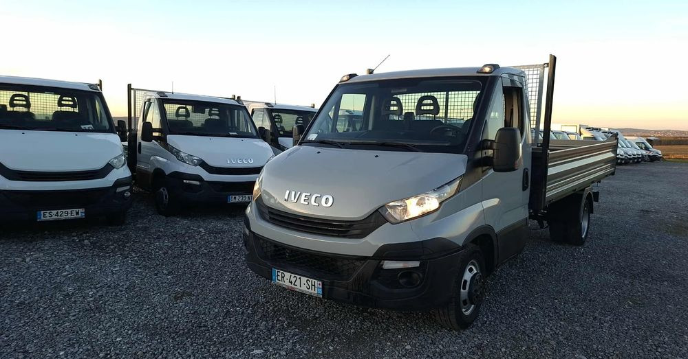 Iveco DAILY 35C14, 35C13, 35C15 - Varebil med tipp: bilde 3 Iveco DAILY 35C14, 35C13, 35C15 - Varebil med tipp: bilde 3