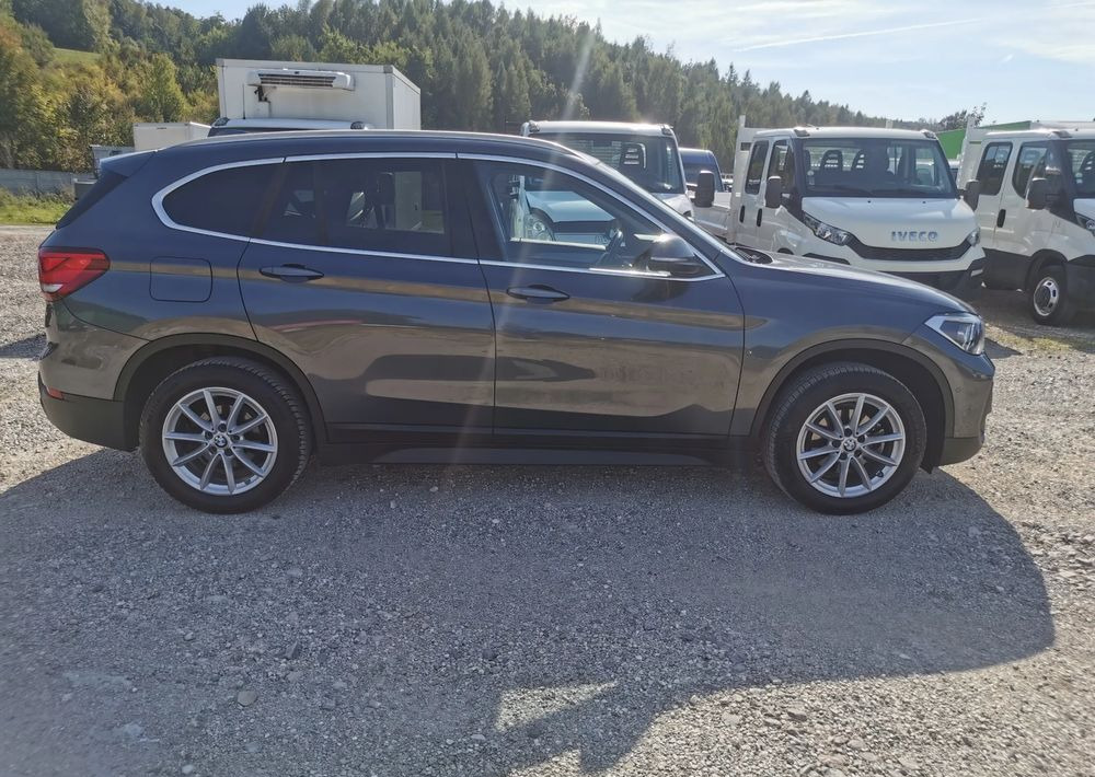 BMW X1 sDrive16d - Personenbil: bilde 4 BMW X1 sDrive16d - Personenbil: bilde 4