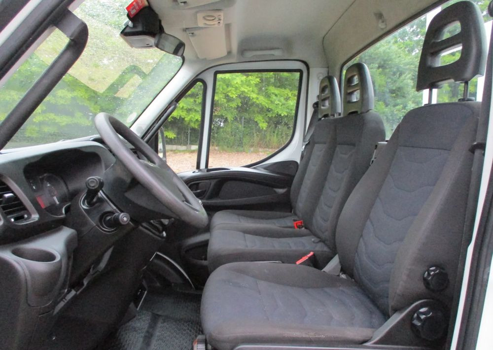 Planbil Iveco Daily 3.0 na bliźniaku 70C18 skrzynia, laweta, rama, HDS, 70-180 kiper: bilde 13