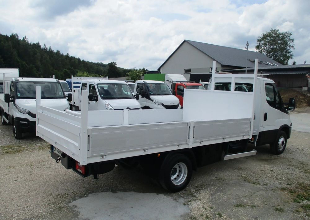 Iveco Daily 3.0 na bliźniaku 70C18 skrzynia, laweta, rama, HDS, 70-180 kiper - Planbil: bilde 3 Iveco Daily 3.0 na bliźniaku 70C18 skrzynia, laweta, rama, HDS, 70-180 kiper - Planbil: bilde 3