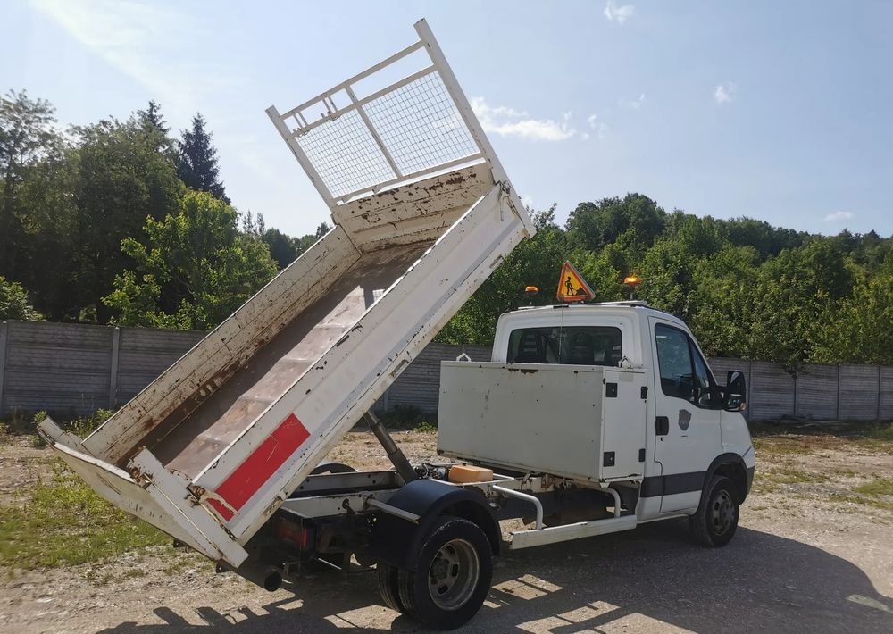 Iveco Daily 35C11 Kiper wywrotka Hak Bliźniak sprowadzony - Varebil med tipp: bilde 3 Iveco Daily 35C11 Kiper wywrotka Hak Bliźniak sprowadzony - Varebil med tipp: bilde 3