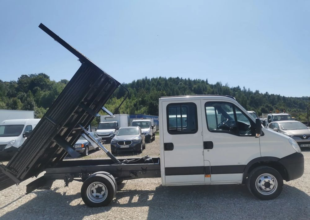 Iveco Daily 35C12 Brygadówka wywrotka Dubel hak kiper doka 35C13 - Varebil med tipp: bilde 4 Iveco Daily 35C12 Brygadówka wywrotka Dubel hak kiper doka 35C13 - Varebil med tipp: bilde 4