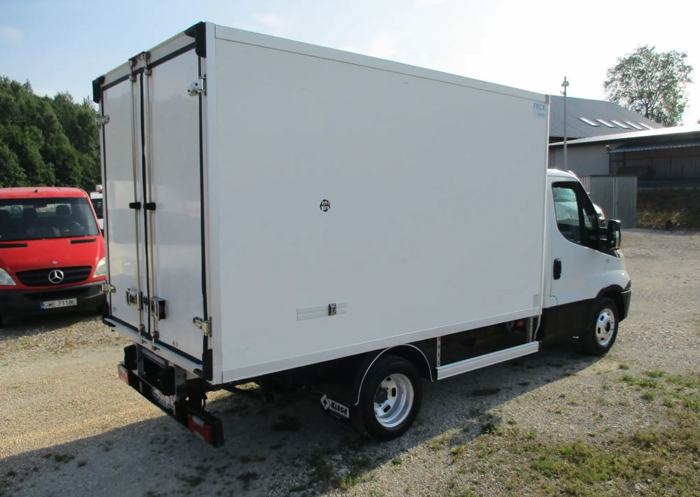 Iveco Daily 35C13 chłodnia Mroźnia na bliźniaku 35-130 Thermo King agregat - Kjølebil: bilde 4 Iveco Daily 35C13 chłodnia Mroźnia na bliźniaku 35-130 Thermo King agregat - Kjølebil: bilde 4