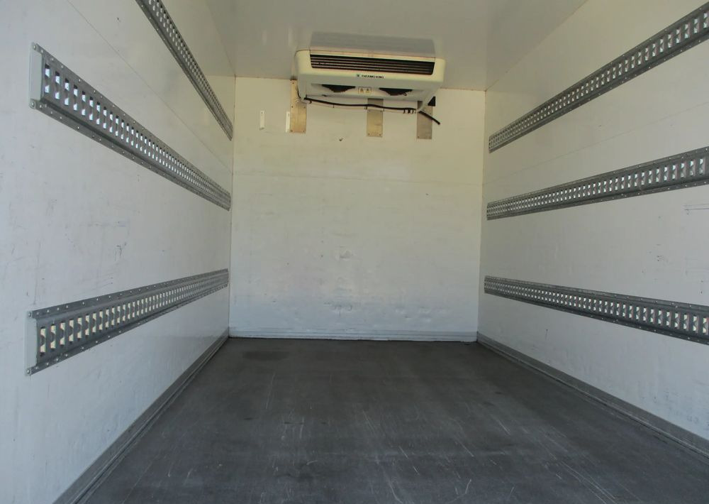 Kjølebil Iveco Daily 35C13 chłodnia Mroźnia na bliźniaku 35-130 Thermo King agregat: bilde 10