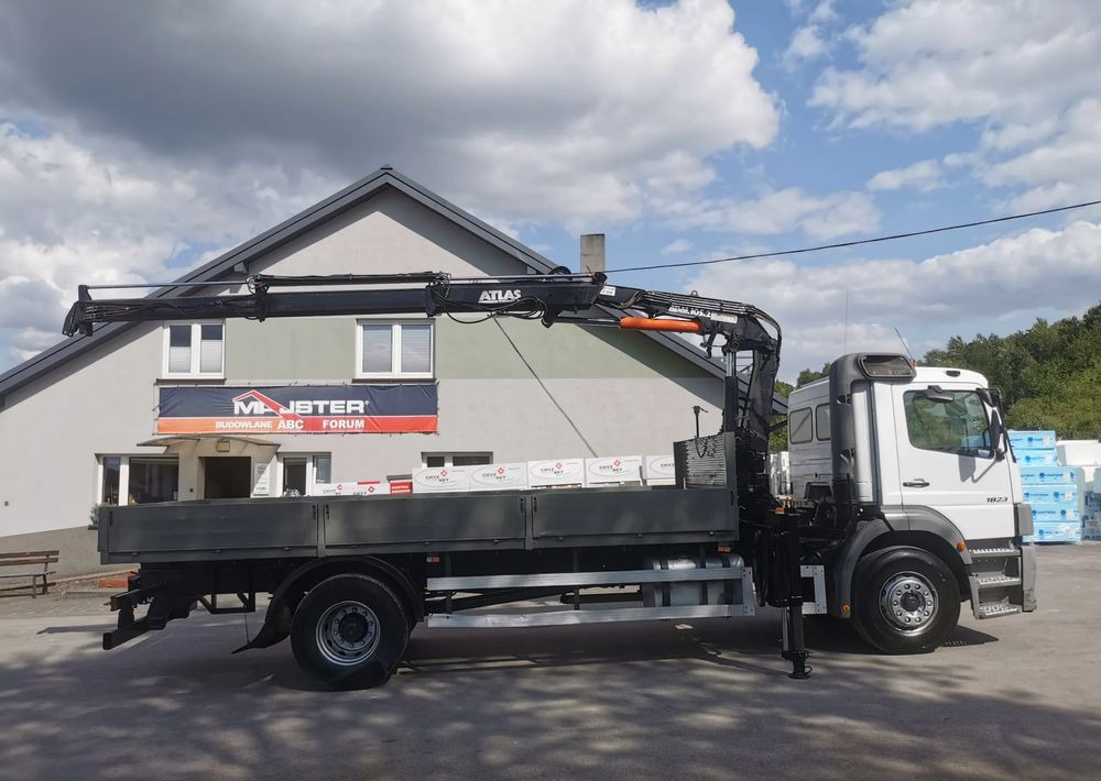 Mercedes-Benz Atego 1823 żuraw HDS Atlas 105.2 koła 315/80R22,5 - Planbil, Kranbil: bilde 4 Mercedes-Benz Atego 1823 żuraw HDS Atlas 105.2 koła 315/80R22,5 - Planbil, Kranbil: bilde 4