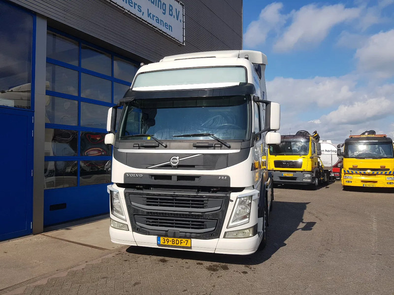 Volvo FM 420 Globetrotter XL Double tank - Trekkvogn: bilde 2 Volvo FM 420 Globetrotter XL Double tank - Trekkvogn: bilde 2