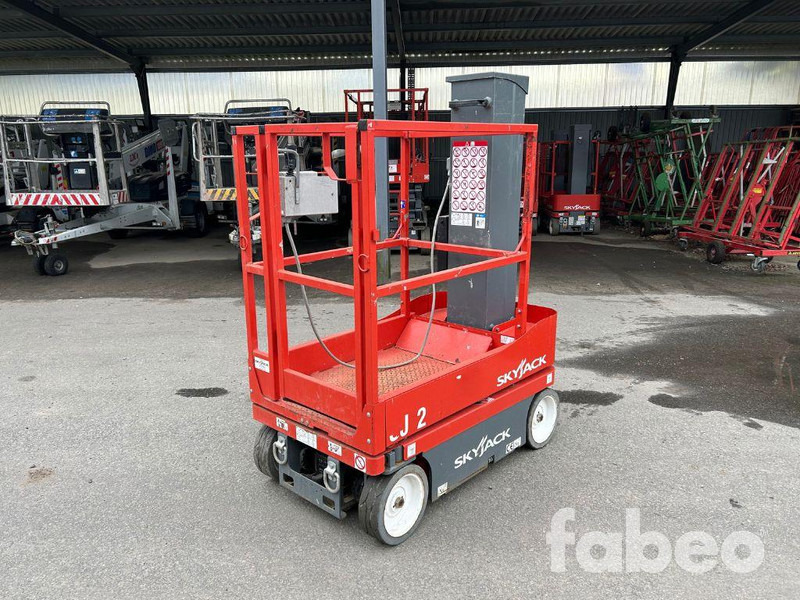 Skyjack SJ12 - Sakselift: bilde 1 Skyjack SJ12 - Sakselift: bilde 1